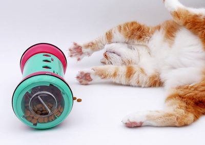 Pipolino S+ distributeur de croquettes pour chat créateur de bien-être animal